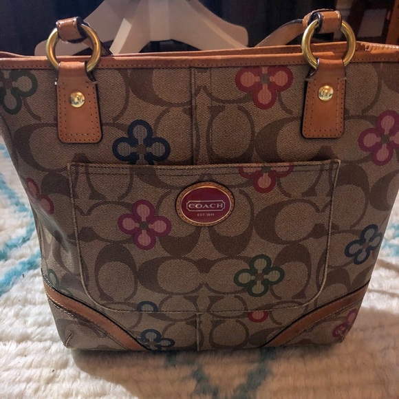 Coach Handbags - Coach Shoulder Bag